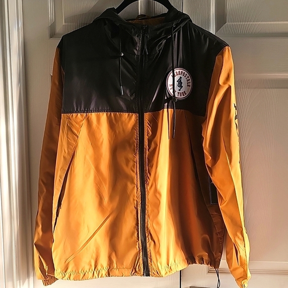 NWT Aeropostale Men Zip Windbreaker Hoodie Drawstring Logo Gold Black Large - Picture 6 of 15